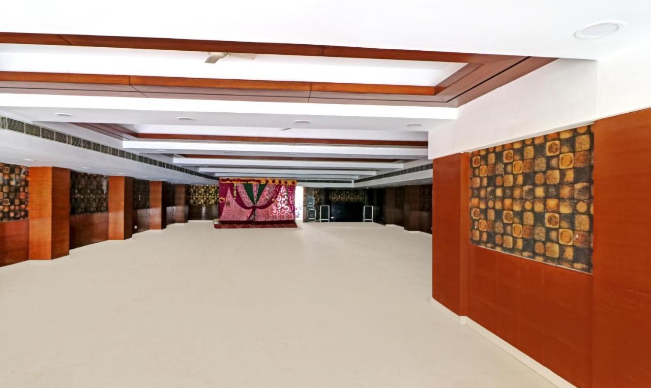 Treebo Galaxy Rooms New Delhi Exteriör bild