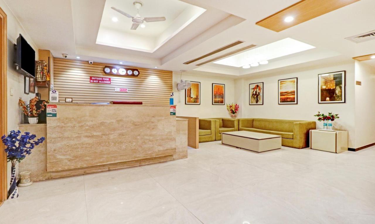 Treebo Galaxy Rooms New Delhi Exteriör bild